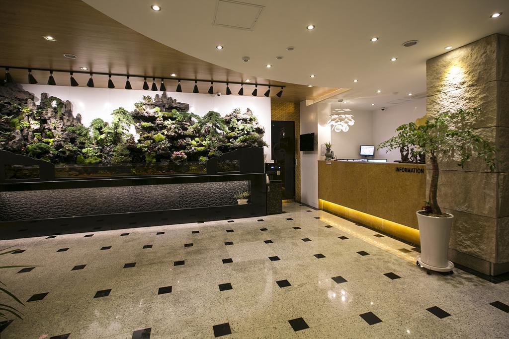 Polo Tourist Hotel Інчхон Екстер'єр фото