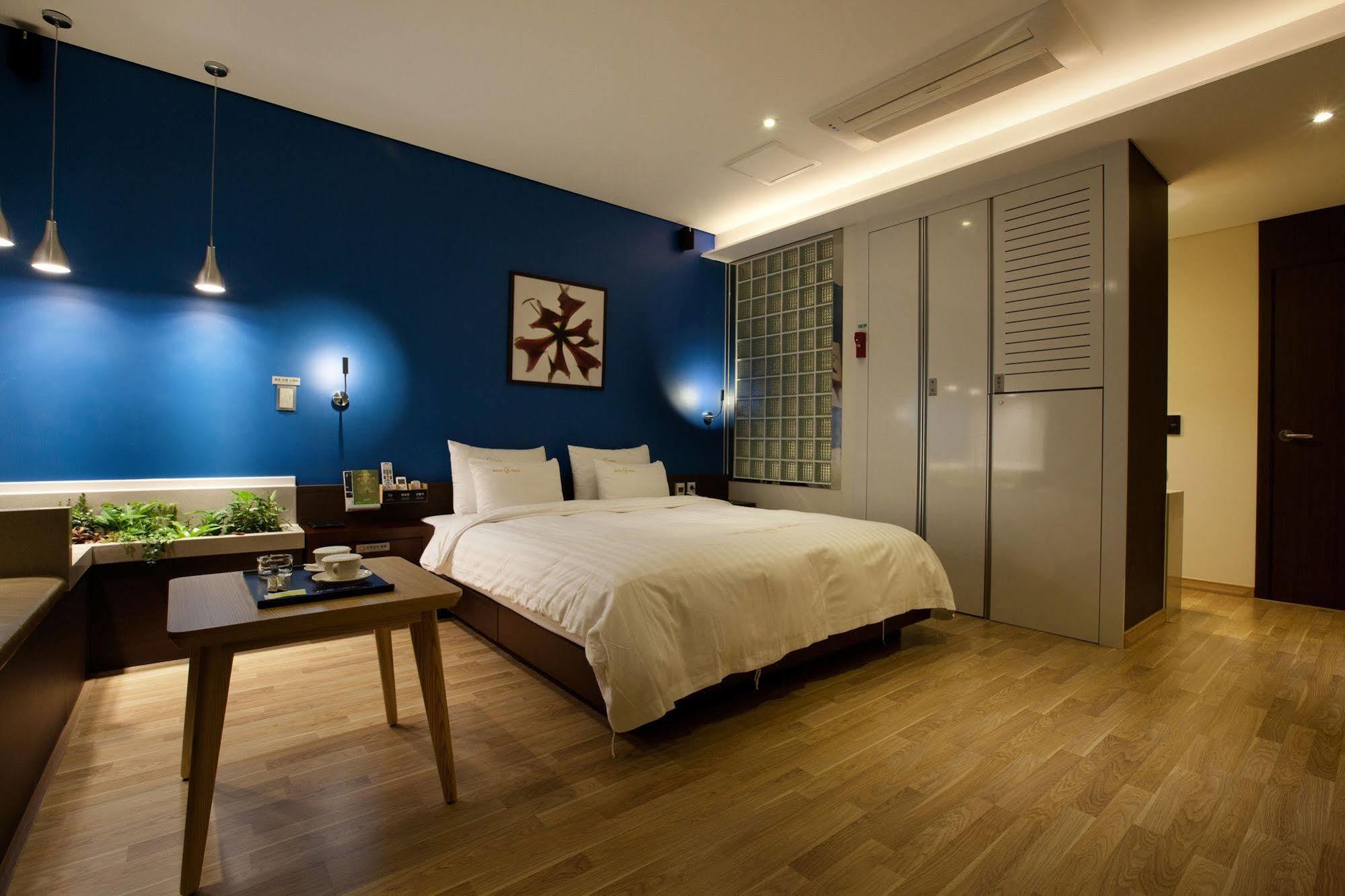 Polo Tourist Hotel Інчхон Екстер'єр фото