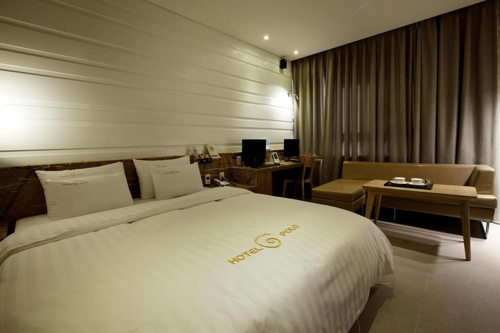 Polo Tourist Hotel Інчхон Екстер'єр фото