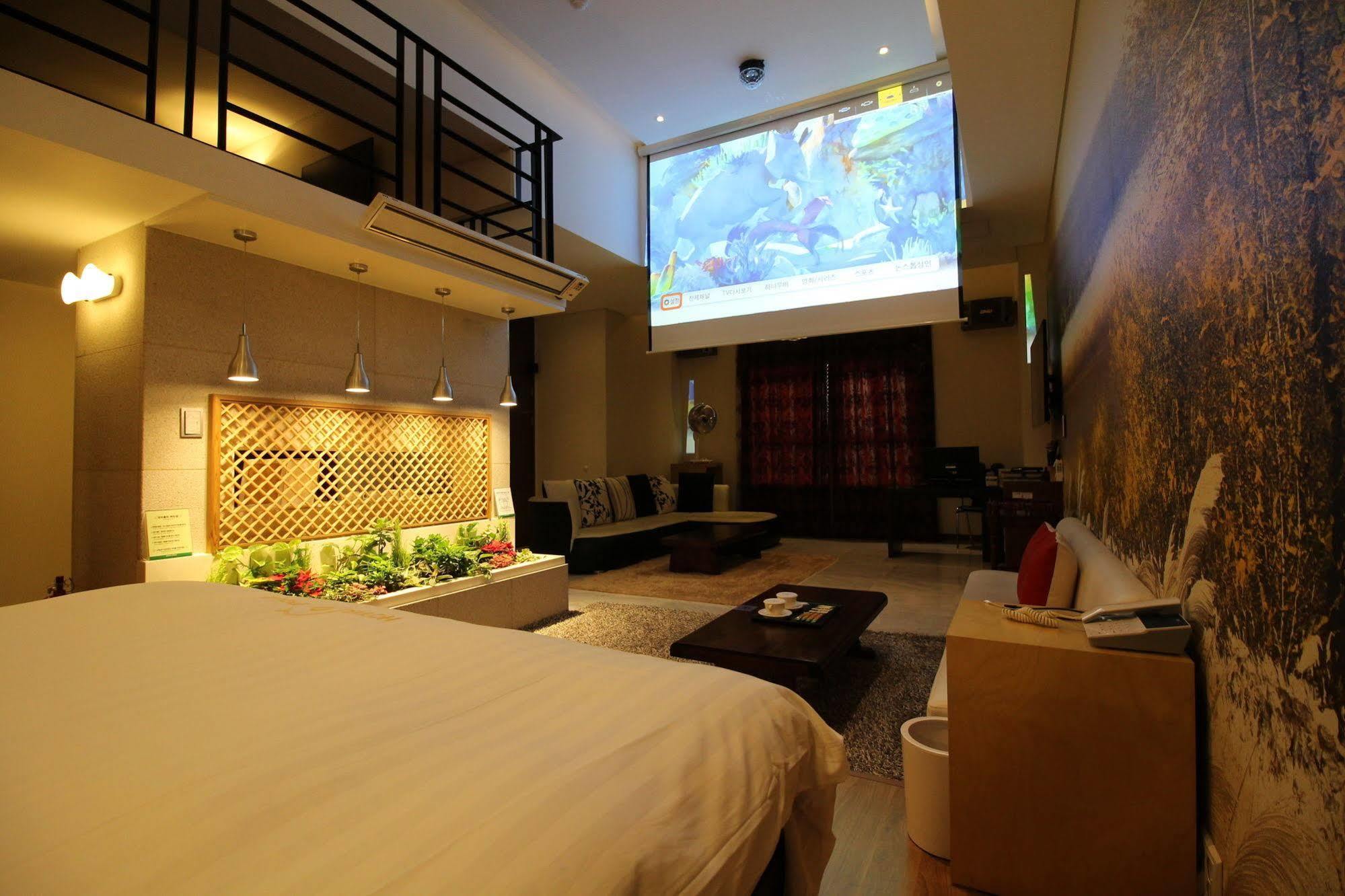 Polo Tourist Hotel Інчхон Екстер'єр фото